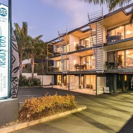 Sea Spray Suites