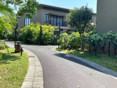 Huizhou Longmen Nankunshan Juyouran Hot Springs Villa