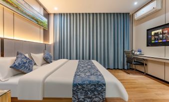 Rongcheng Business Hotel