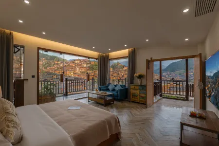 Xijiang Xiangsu Light Luxury Hotel (Observation Deck Branch) Отели рядом с достопримечательностью «No.4 Fengyu Bridge»