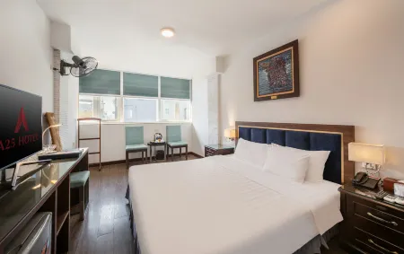 A25 Hotel - 88 Nguyen Khuyen Отели рядом с достопримечательностью «Hanoi Flag Tower»