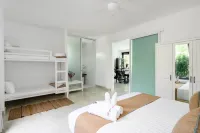 Bougain Villas Salad Beach