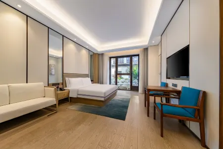 Suqian SCHOLARS BOUTIQUE Hotel (Suzhou Street) Отели рядом с достопримечательностью «Nanhailu Theme Square»