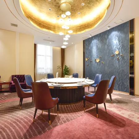 Sweetland Hotel
