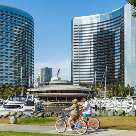 Marriott Marquis San Diego Marina Отели рядом с достопримечательностью «Музей-авианосец «Мидуэй»»