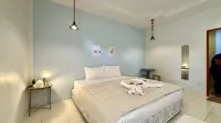 Ingnaam Thajeen Hotels in 