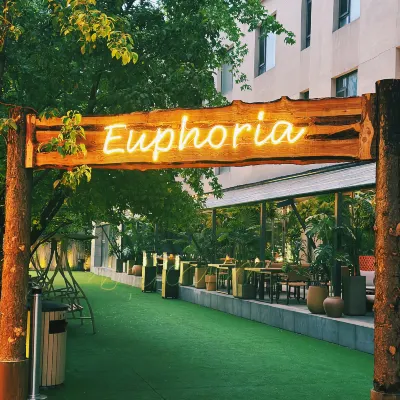 豪澤格芮·A Moment of Euphoria庭院花園酒店（瀋陽站宜家家居店） 鄰近塔湾街的酒店
