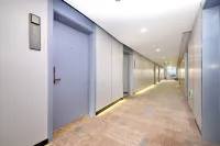 H E-sports Smart Hotel (Tongda Street) -  Gaming & Esports