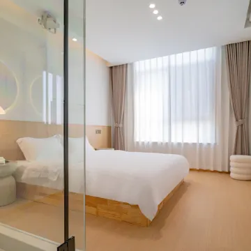 Under Persimmon Trees · Fam&Team Retreat·Pool·Pet Stay (Tonglu OMG Park Branch)