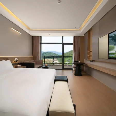 Taohuatan Town Zhaji Scenic Area Yijing Resort Hotel