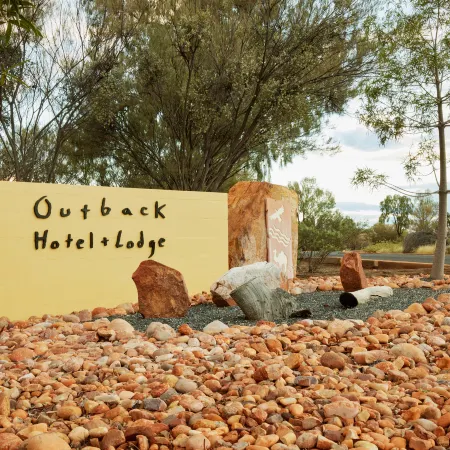 Outback Hotel