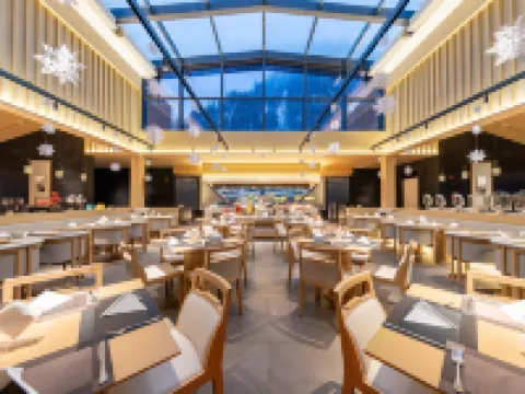 Namu Lake Resort Hotels in Li County