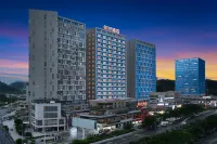 Hello Hotel (Guiyang North Station Dream City Branch) Hotel in zona Guizhou Radio & TV School