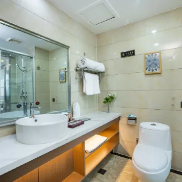 Haoceng Hotel (Dancheng Xinhua Road Caiyuan No.1 Middle School)