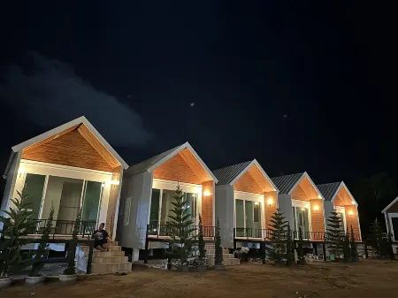 Huather Villa & Cafe Отели в г. Район Ланг Суан