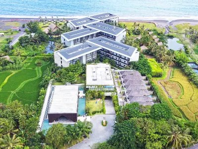 Wyndham Tamansari Jivva Resort Bali Hotels near Nusa Lembongan