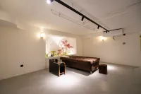 Libo Sanyu Nanting · La Mere Ancienne · Designer Private Hot Spring Resort Villa (Ancient Town) - spa