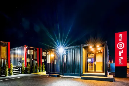 Hotel R9 the Yard Oyama Kizawa Отели рядом с достопримечательностью «Yokoyama Kyodokan»