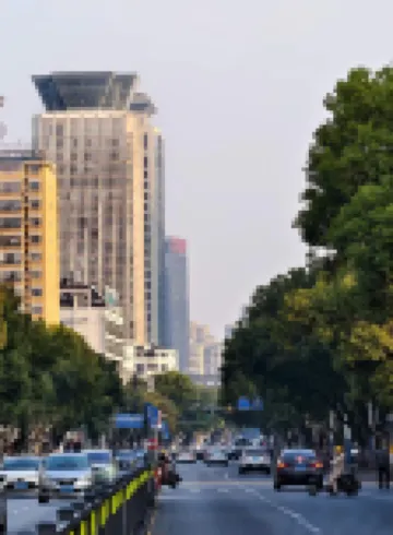 GreenTree (Xinyu Shengli North Road Pedestrian Street)