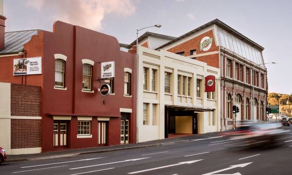 The Old Woolstore Apartment Hotel