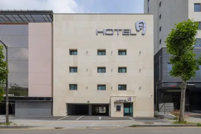 HOTEL WOL