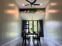Moonlight Cottage Hotels in Phuket