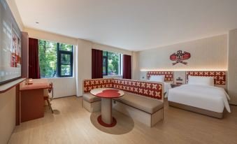 Ni Hao Hotel (Dali Station Erhai Park)