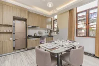 Huizhou Longmen Nankunshan Shufuli Pool and Hot Spring Party Villa