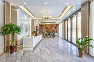 Junxing Fangyi Homestay (Guilin Bus South Station Branch) Отели рядом с достопримечательностью «Диплом Гуанси (Кампус Яшань) - стадион»