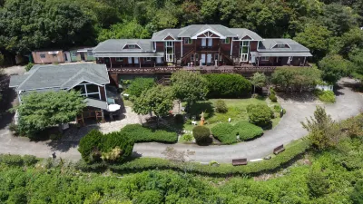 南投清境優勝美地景觀民宿 清境小太陽小木屋露營區附近的飯店