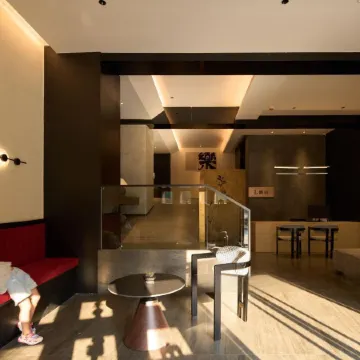 Leshan L Private Soup River View Hotel · City Vacation