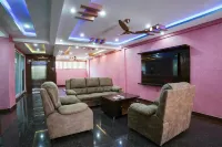 A White Pearl Suites