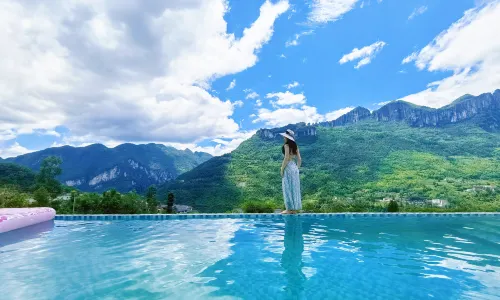 Xinzhibao · Yuanshan  Homestay (Enshi Grand Canyon Tourist Center Branch)