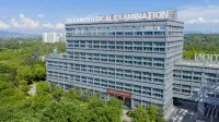 Huaxin Hotel (Xuancheng High-speed Railway Station Crocodile Lake Branch)