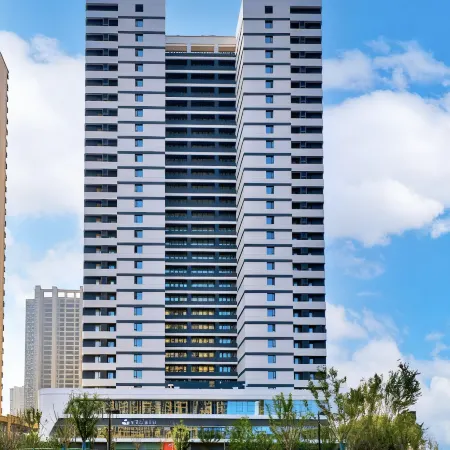 Romantic Season Cloud Hotel (Shenyang Quanyun Road Wanda Plaza Longhu Tianjie Branch)