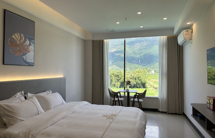 Zhaoqing Boruijin Grand Hotel