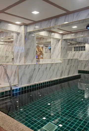 วิลล่า 2 ห้องนอนพร้อมสระว่ายน้ำและจากุซซี่ส่วนตัว