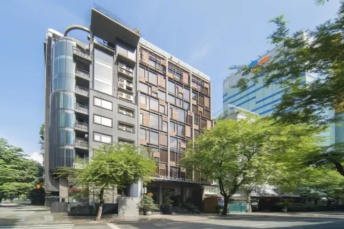 Silverland Sakyo Hotel