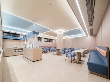 HanTing Hotel (Deyang Zhujiang Road Bridge)