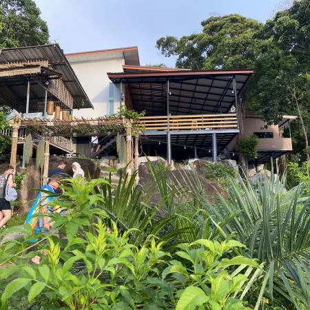 The View Hostel