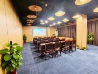 Waiting Hotel (Jingdezhen People's Square) - parcheggio