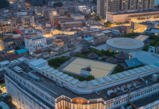 Tanyi Hotel의 스마트 미니바와 인테리어