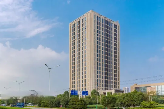 Chuangyuan City  Center Hotel