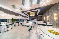 Puyue Riverside Hotel (Lanzhou Center Qilihe Subway Station)