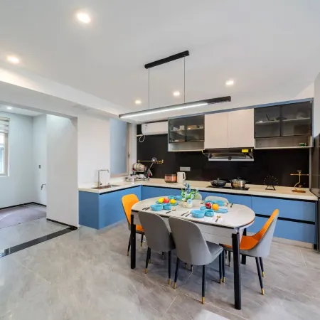 Coastal Line Sea View Holiday Villa (Poly Jinting Bay Tourist Resort, Shanwei)