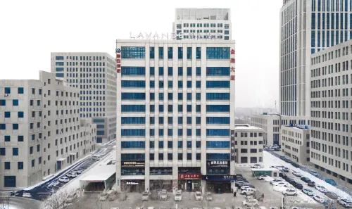 Lavande Hotel (Changji Shihezi West Road Financial Building)