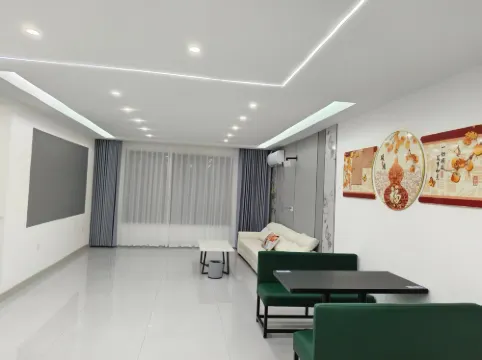 Cherry Homestay (Jiamusi Meilin Yipin)