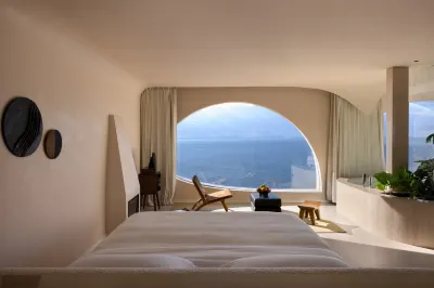 Sanjian Seaview Hotel Hotels in Dali Airport/Dali Sea World