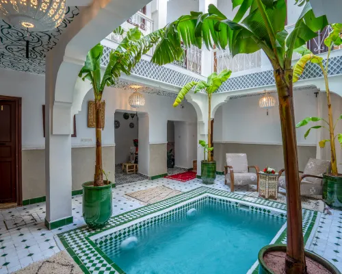 Riad Les Dunes & Spa Hotels near Mellah
