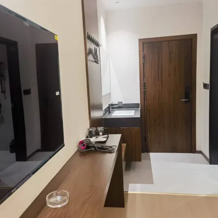 Qingyunju Homestay (Liye Ancient City)